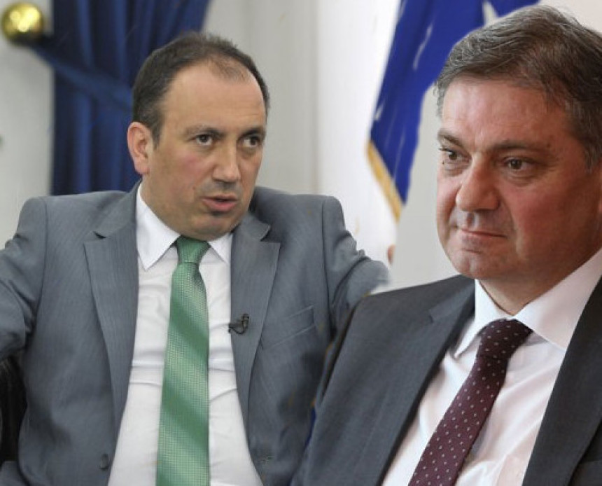 Crnadak i Zvizdić danas u Briselu