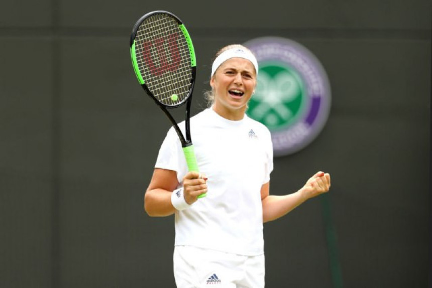 Ostapenko na Kerber u polufinalu Vimbldona!