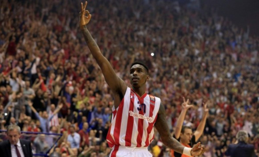 Makabi vjeruje Kvinsiju Mileru: Novi ugovor i oporavak u Tel Avivu!