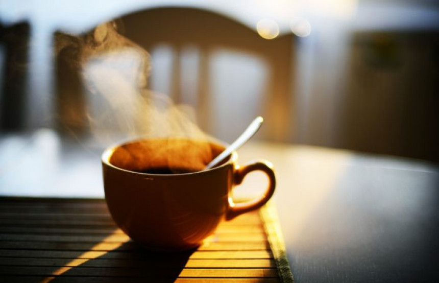 Шта се деси када пијете кафу на празан желудац