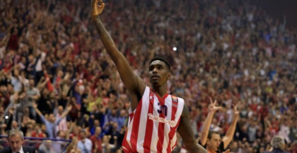 Makabi vjeruje Kvinsiju Mileru: Novi ugovor i oporavak u Tel Avivu!