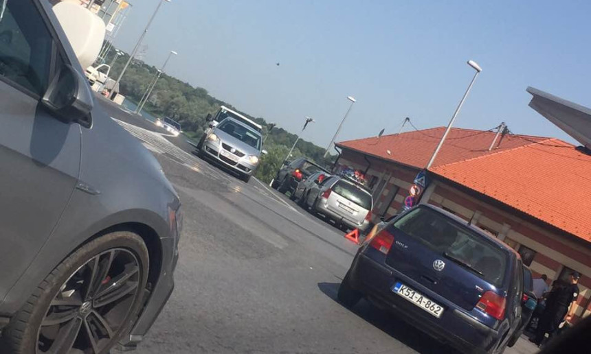 Sudar tri vozila kod GP Brčko