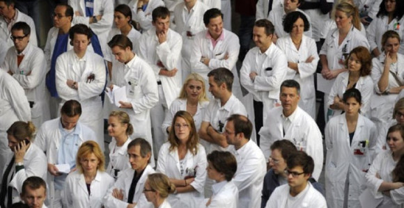 Specijalizacija uz partijsku knjižicu