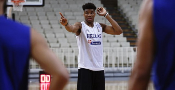 Adetokumbo i Grčka lako protiv Mađarske!