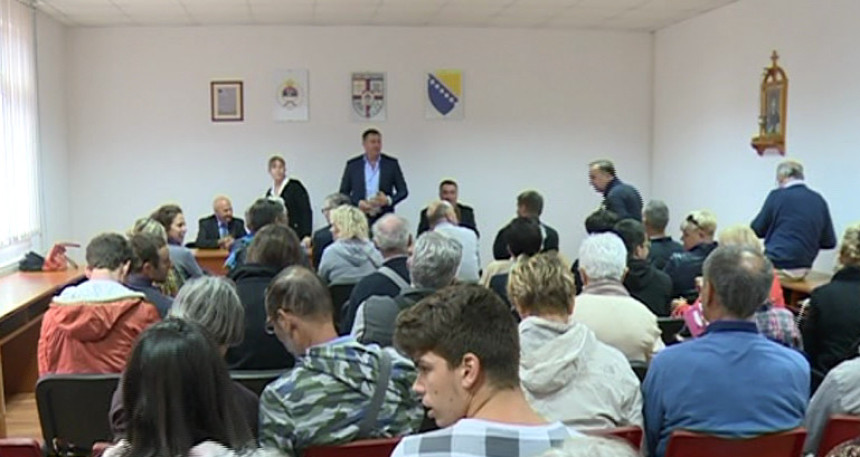 Saradnja: Istočni Stari Grad - Vićenca