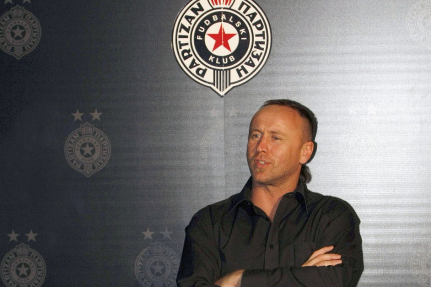 Ćurčić: Zbog "Parova" ne mogu u Partizan!