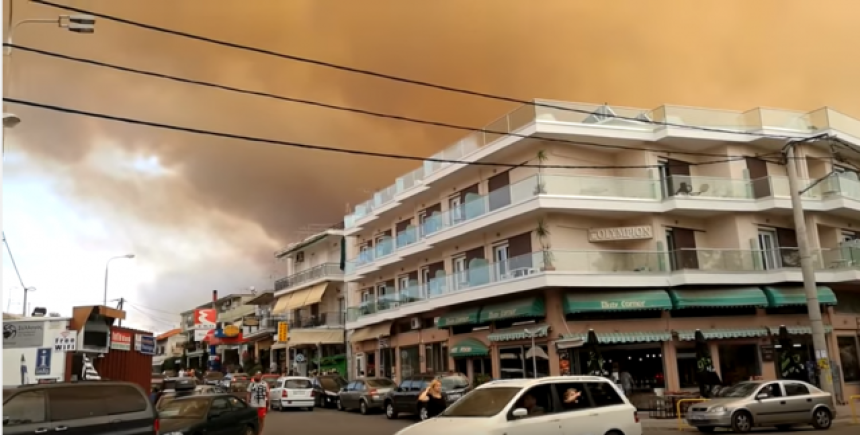 Букти ватра на Тасосу, евакуисана села