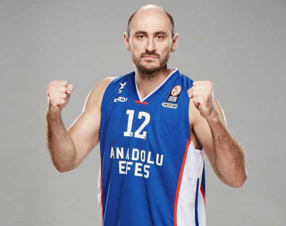 Krstić: Povlačenje? Nikad, idemo u nove borbe, možda ne košarkaške!