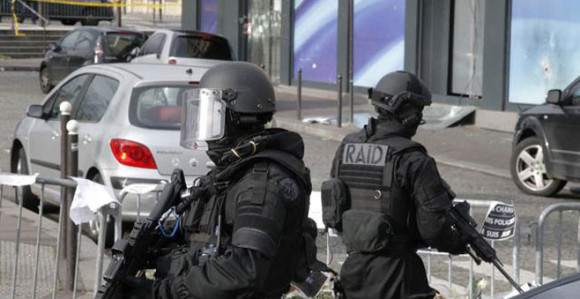 U napadu nožem sedam ranjenih