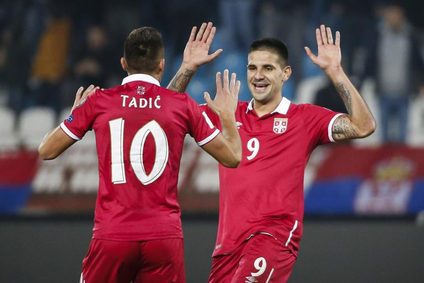 Mitrović: Tadić je velemajstor, to se vidi iz aviona!