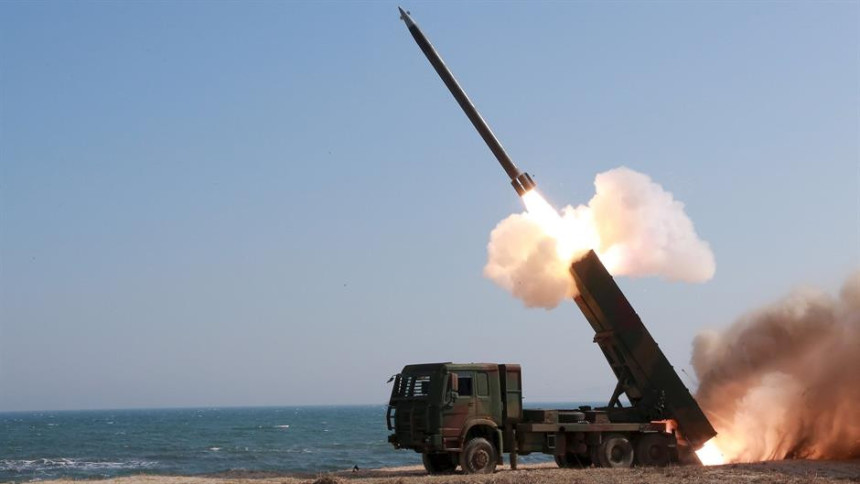 Seul strahuje od balističke rakete