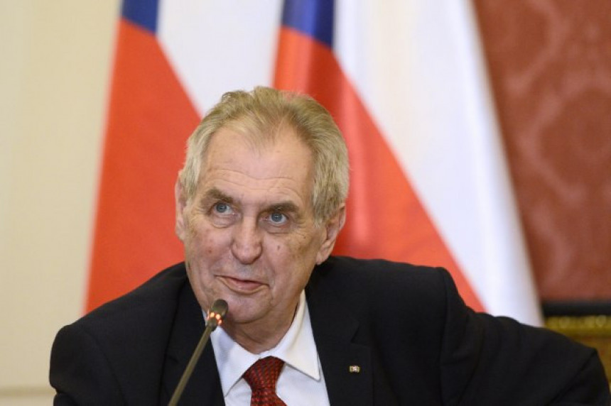 Zeman odbijen, Češka ostaje pri stavu o Kosovu