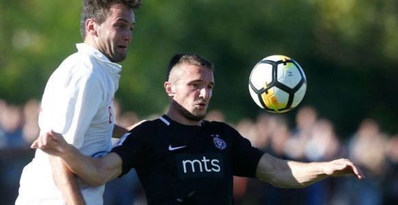 Priča: Halejeva kometa iznad Topčiderskog brda...