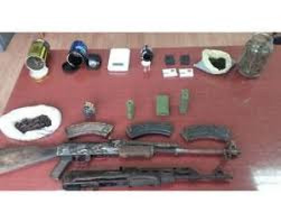 Pronađena droga, oružje, razni eksploziv