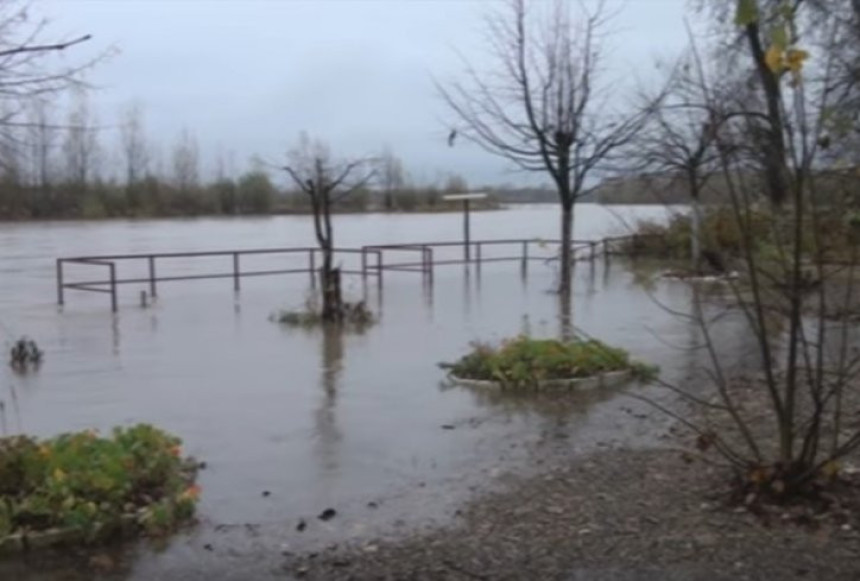 Janja: Izlila se Drina, mještani strahuju