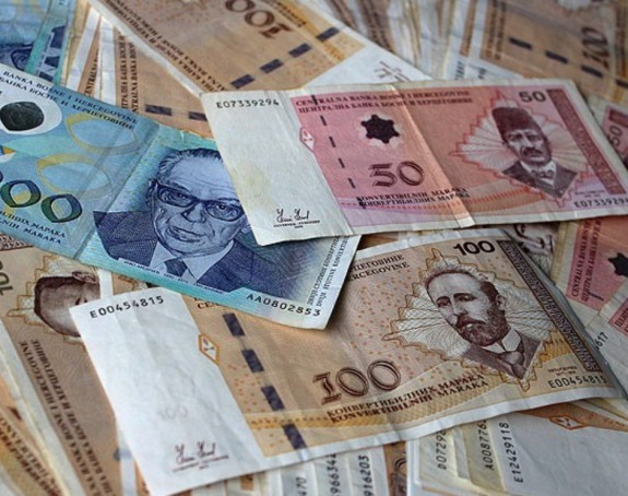 Dnevno vraćamo 2 miliona KM kredita