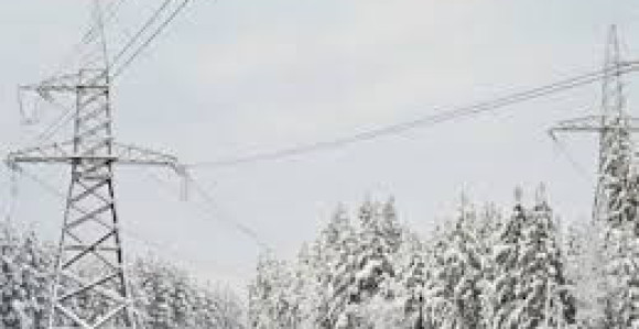 Sniježni nanosi donose nevolje  