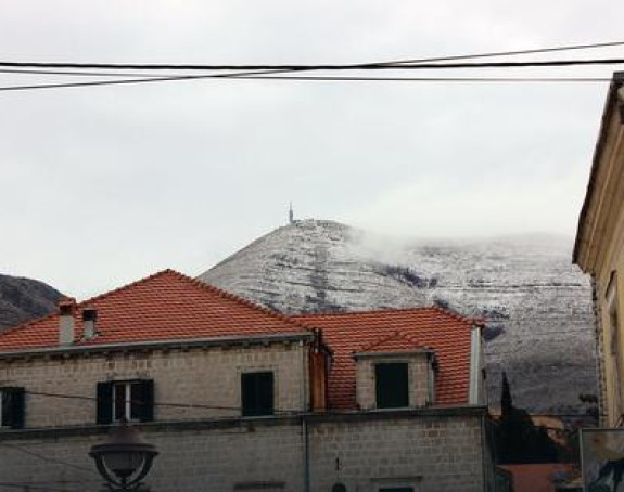 Leotar: Osvanuo treći snijeg