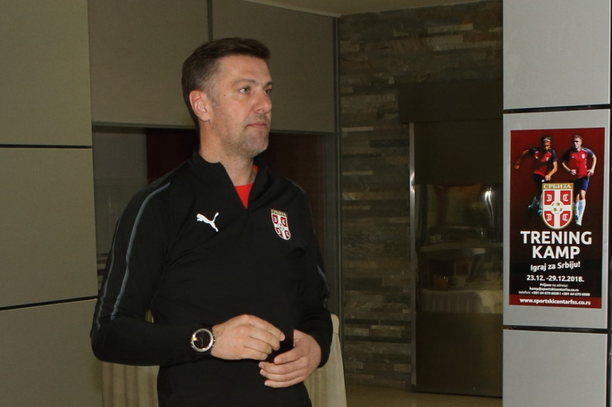 Mladen Krstajić operisan na VMA!