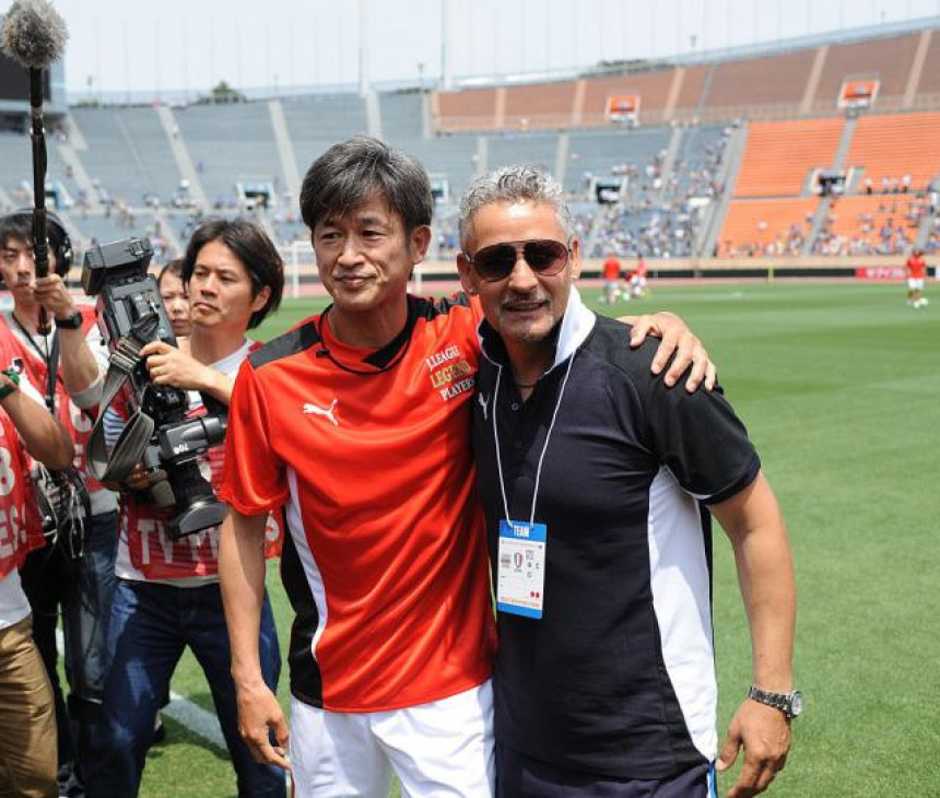 Neuništiv je: Legendarni Kazujoši Mijura igra i u 50. godini!