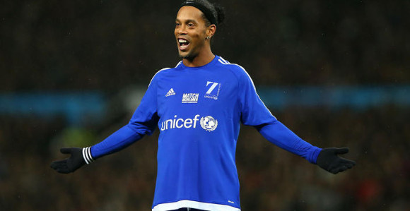 Ronaldinjo se vraća fudbalu?!