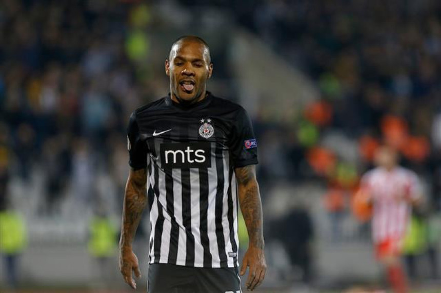 Everton odbio 500.000 godišnje da ostane u Partizanu!