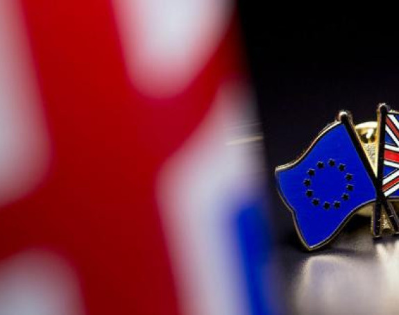Mej: Neće biti referenduma