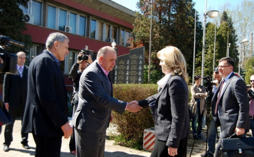 Kako se 'Birač' zadužio kod Ukio banke?