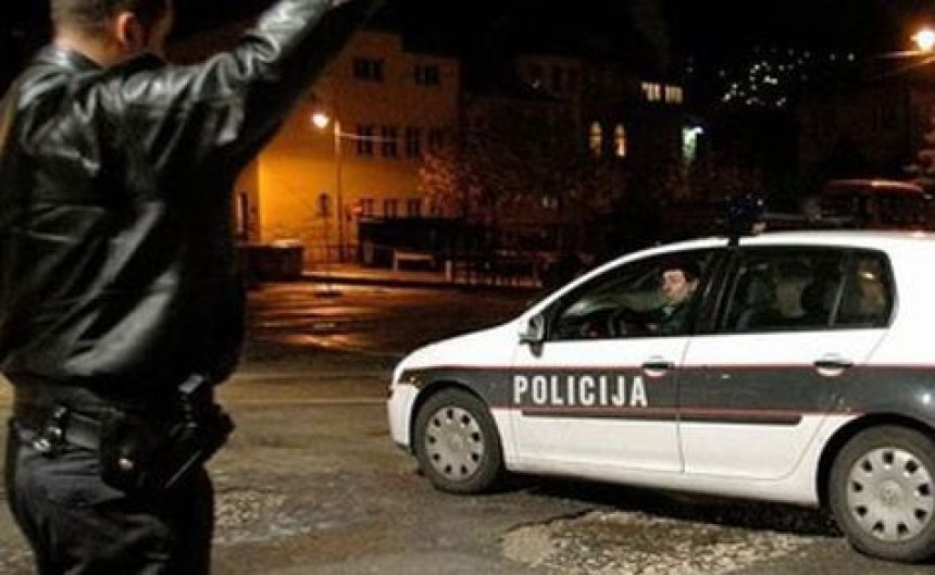 Pijani mladići pretukli policajce u Hadžićima