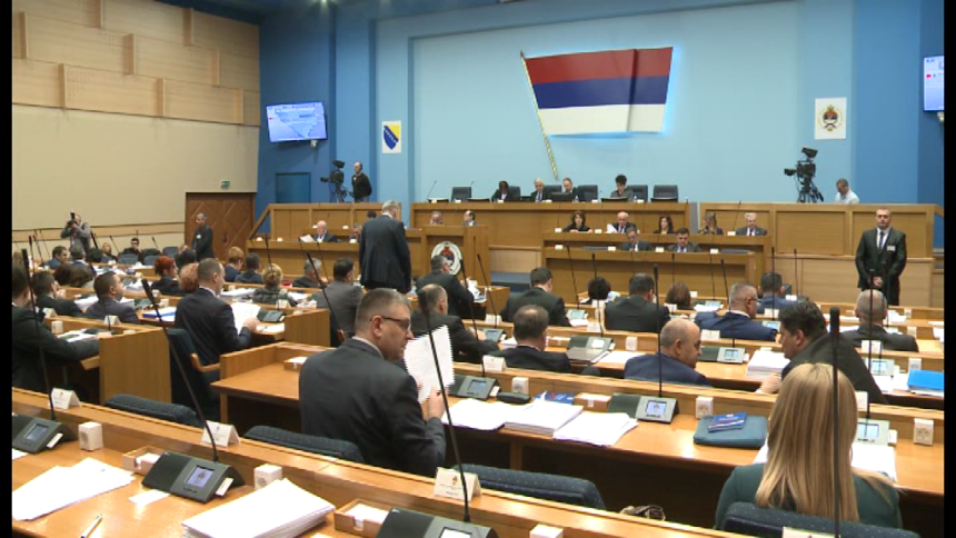 Skupština sutra raspravlja o zaduženju vrijednom 950 miliona KM?!