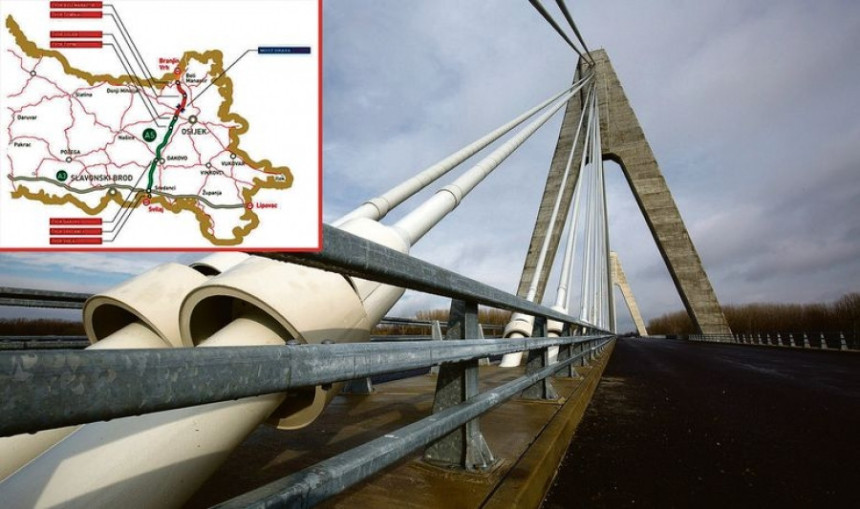 Dodikovi putari izbačeni iz trke