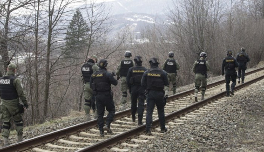 Policija traga za Edinom Gačićem 