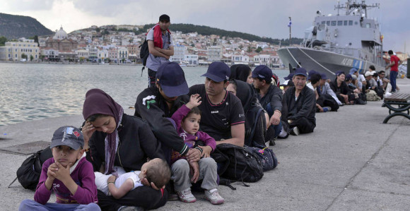 Atina vratila 90 migranata u Tursku