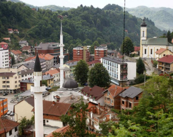 Начелник општине Сребреница крао струју