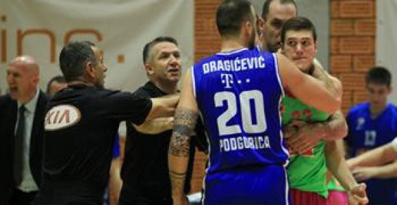 Dragićević udario sudiju! Tadija kaže: Nisam!