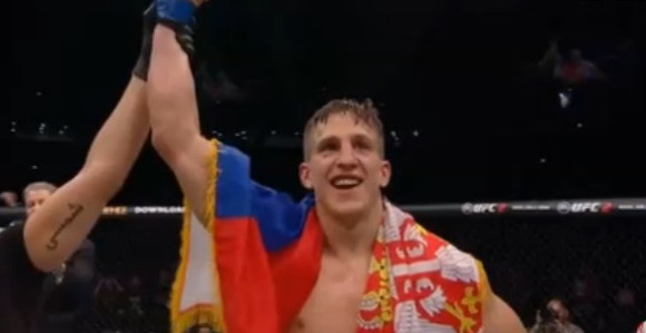 Video: "Čelični Srbin" pobjedom debitovao u UFC!