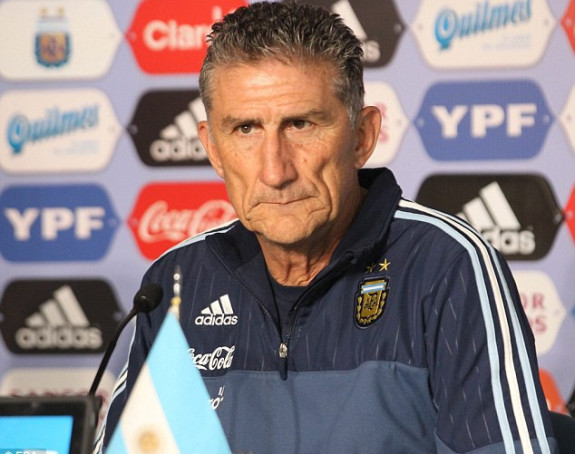 Otkaz Bauzi, Argentinci bi Simeonea ili Sampaolija!