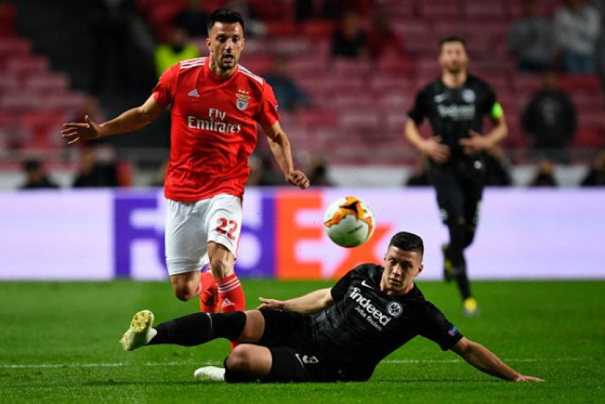 LE: Ajntraht pao u Lisabonu, Arsenalova lekcija Napoliju!