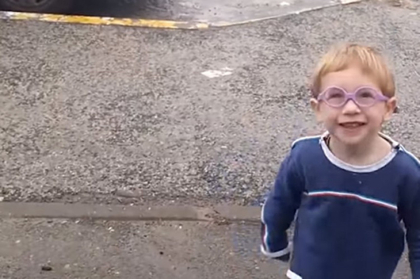 Prvi put jasno ugledao svijet