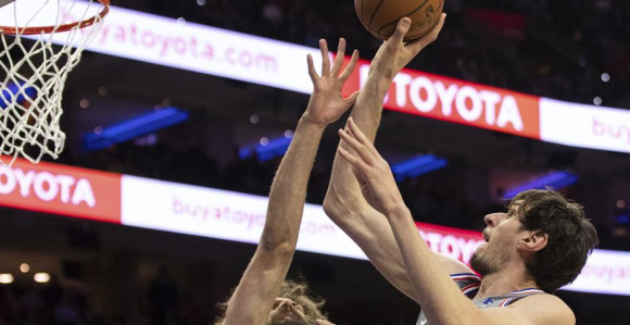 Video - Više nije čudo: Boban "vezao" trojke u Čikagu!