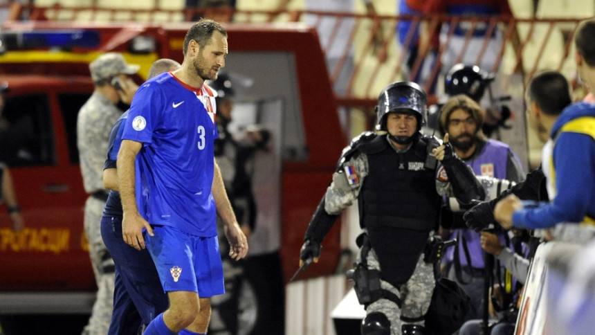 Викао "За дом спремни", сад води Хрватску У19!