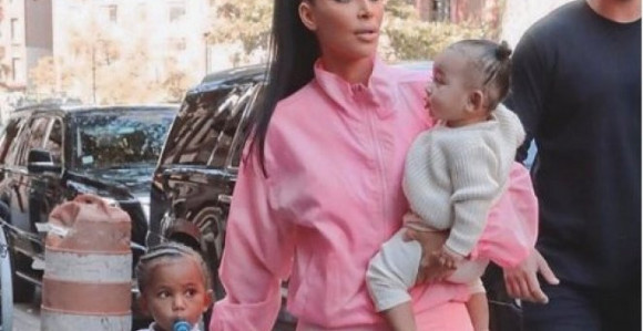 Kim se pohvalila prinovom