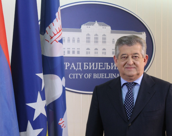 Mićić inkasirao 500.000 maraka