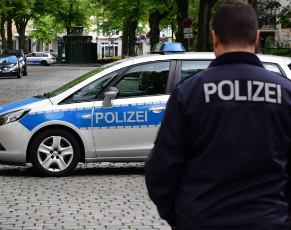 Migranti policiju gađali kamenjem