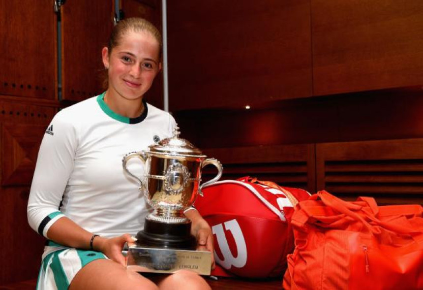 Heroina 14. dana: Ne piše tenis bajke, piše ih Jelena Ostapenko!