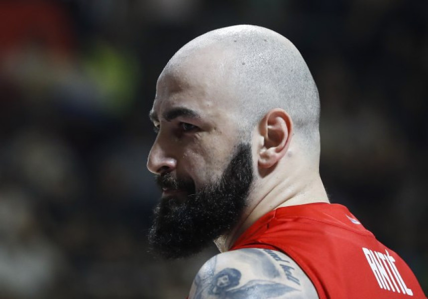 Osvajao je EL, bio i u NBA, da li se kod kuće oprašta?