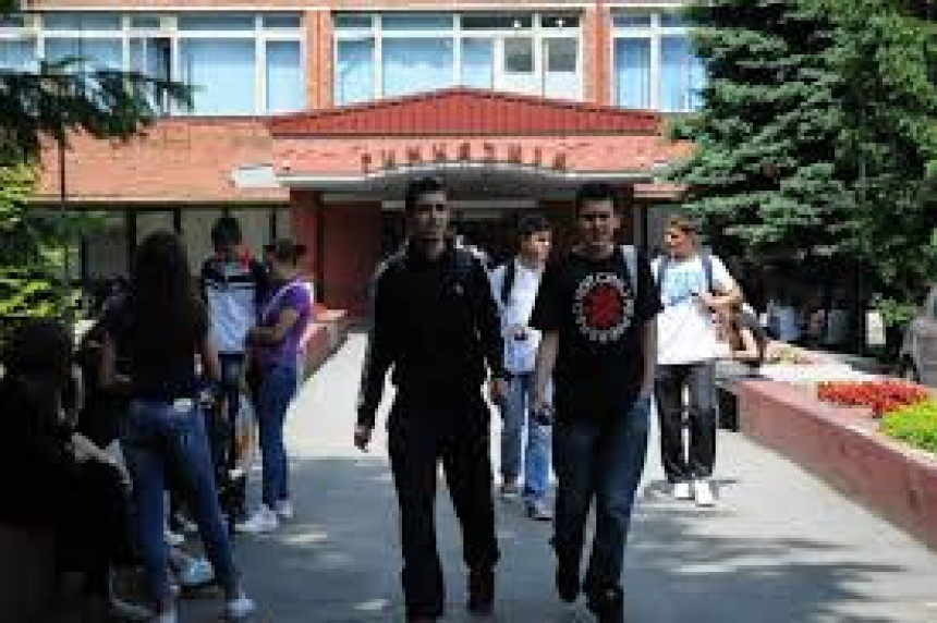 Konkurs poništen četiri puta