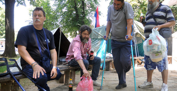 Ko napada invalide u parku?