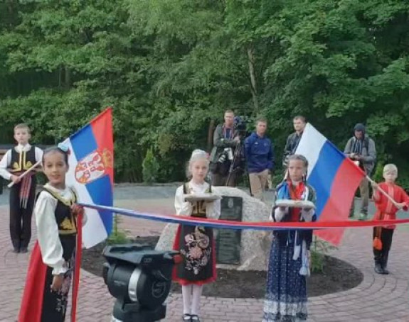 Bratske zemlje - otvoren Srpski trg u Svetlogorsku