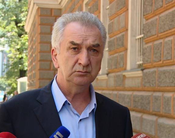 Vlade da smanje cijenu goriva 